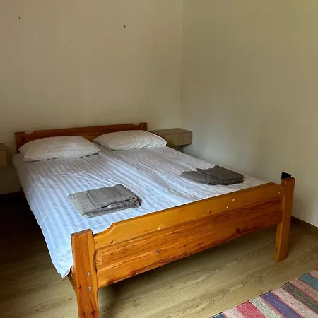 Fogadó Plai Nagy-Mencsely